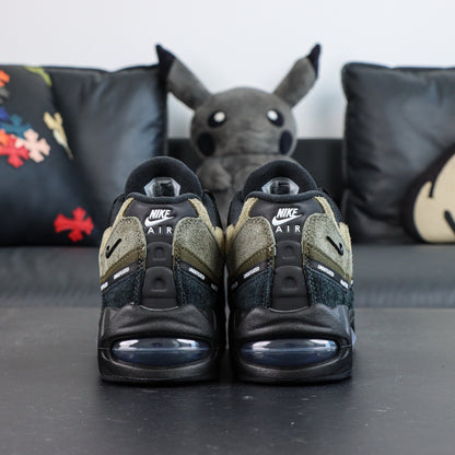 UNDEFEATED × Nike Air Max 95 "Medium Olive"