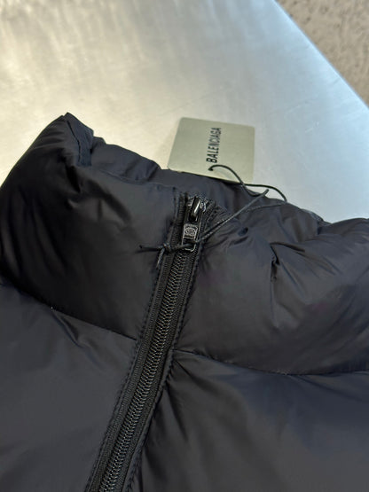 Balenciaga Men's Standard Puffer in Black