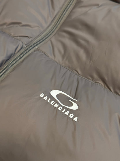 Balenciaga Men's Standard Puffer in Black