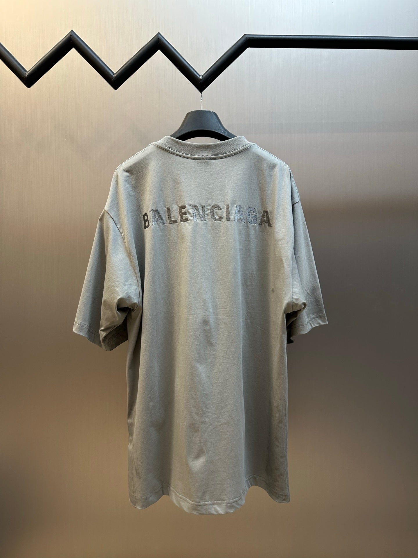 Balenciaga Men's Balenciaga Back Medium Fit T-shirt