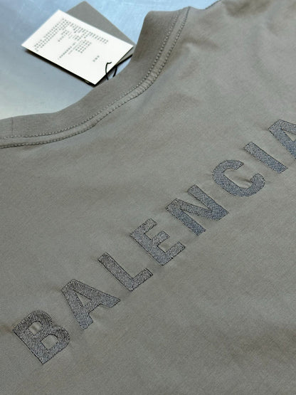 Balenciaga Men's Balenciaga Back Medium Fit T-shirt