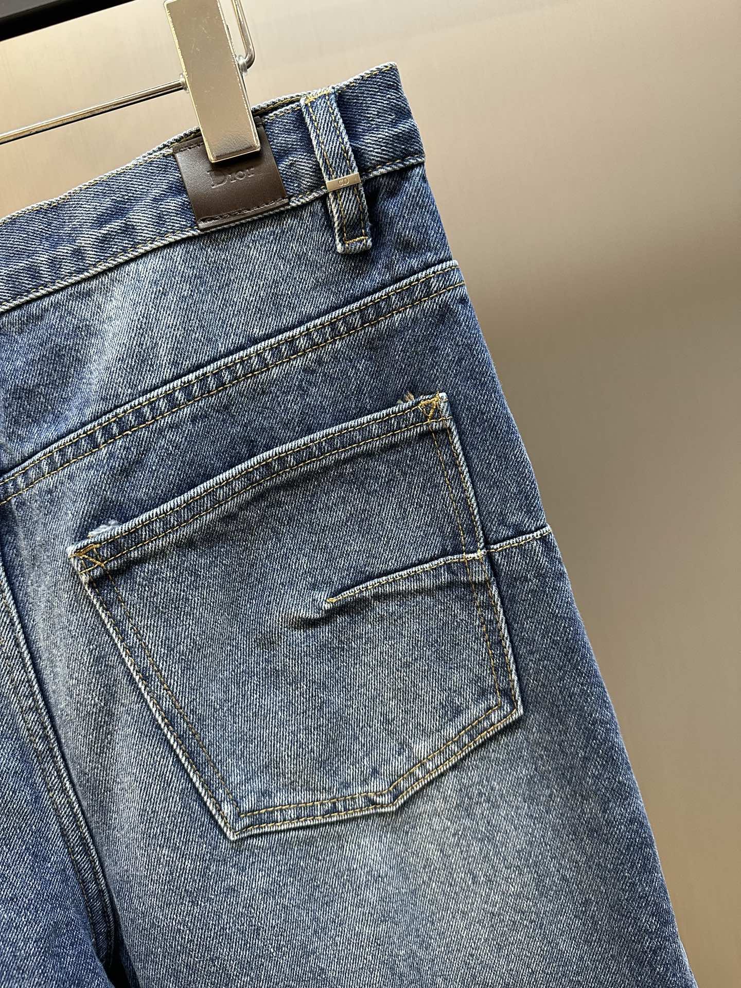 Dior Baggy Jeans