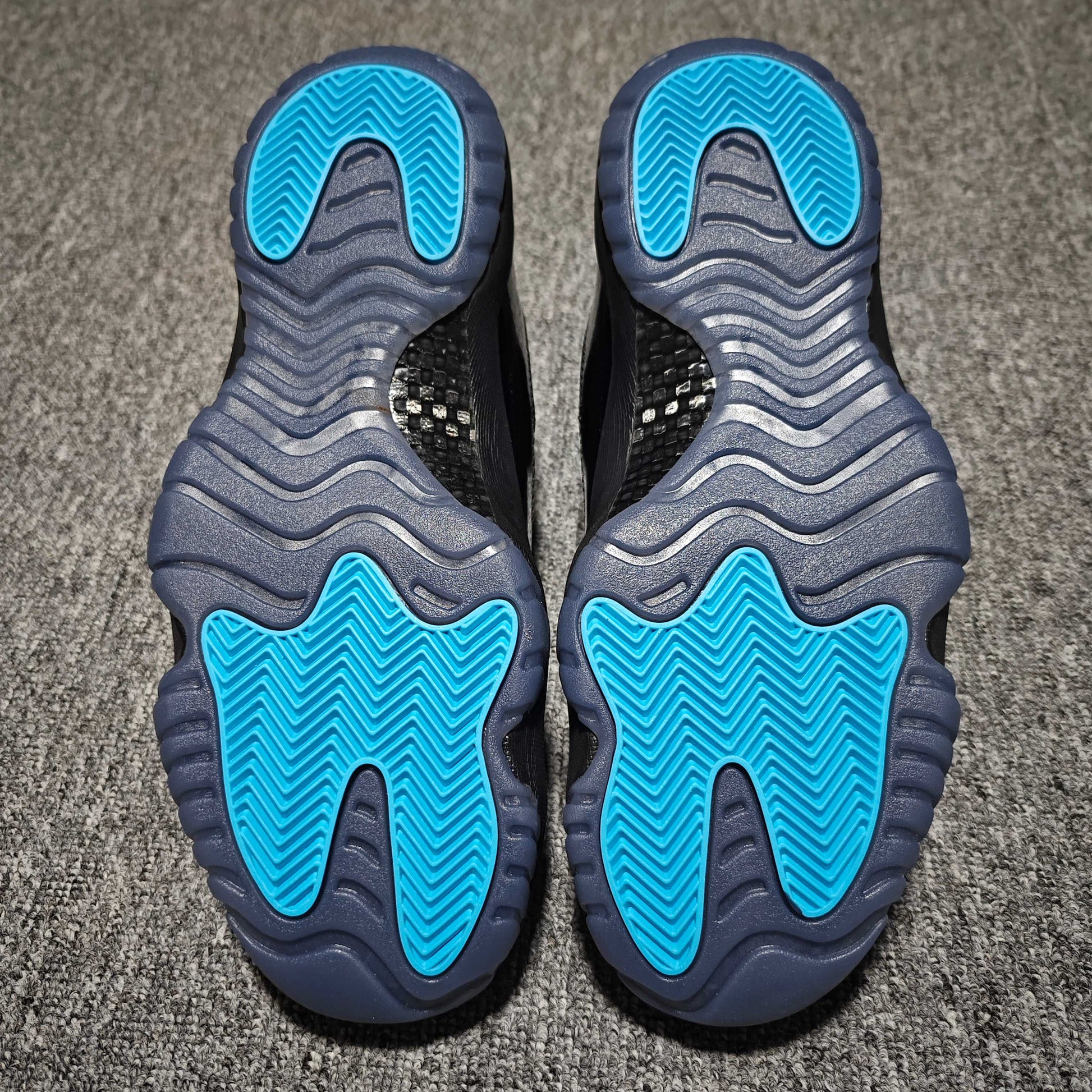 Nike Air Jordan 11 Retro "Gamma Blue"