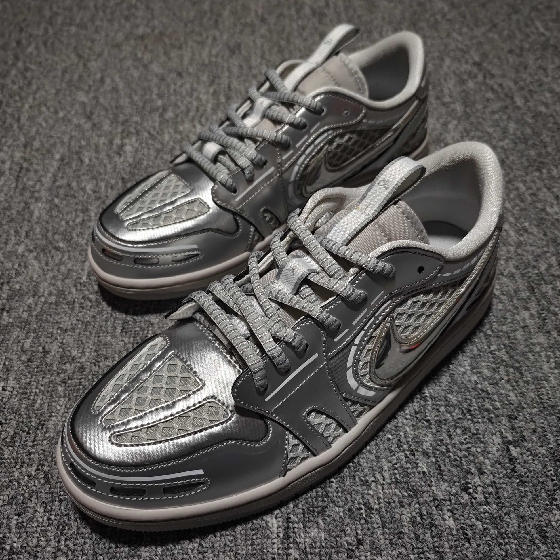 Nike Air Jordan 1 Low Method of Make "Neutral Grey/White/Pewter Grey/Metallic Silver"