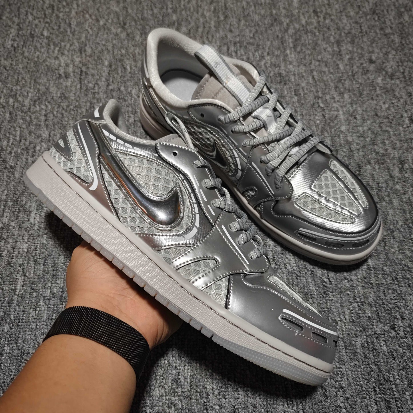 Nike Air Jordan 1 Low Method of Make "Neutral Grey/White/Pewter Grey/Metallic Silver"