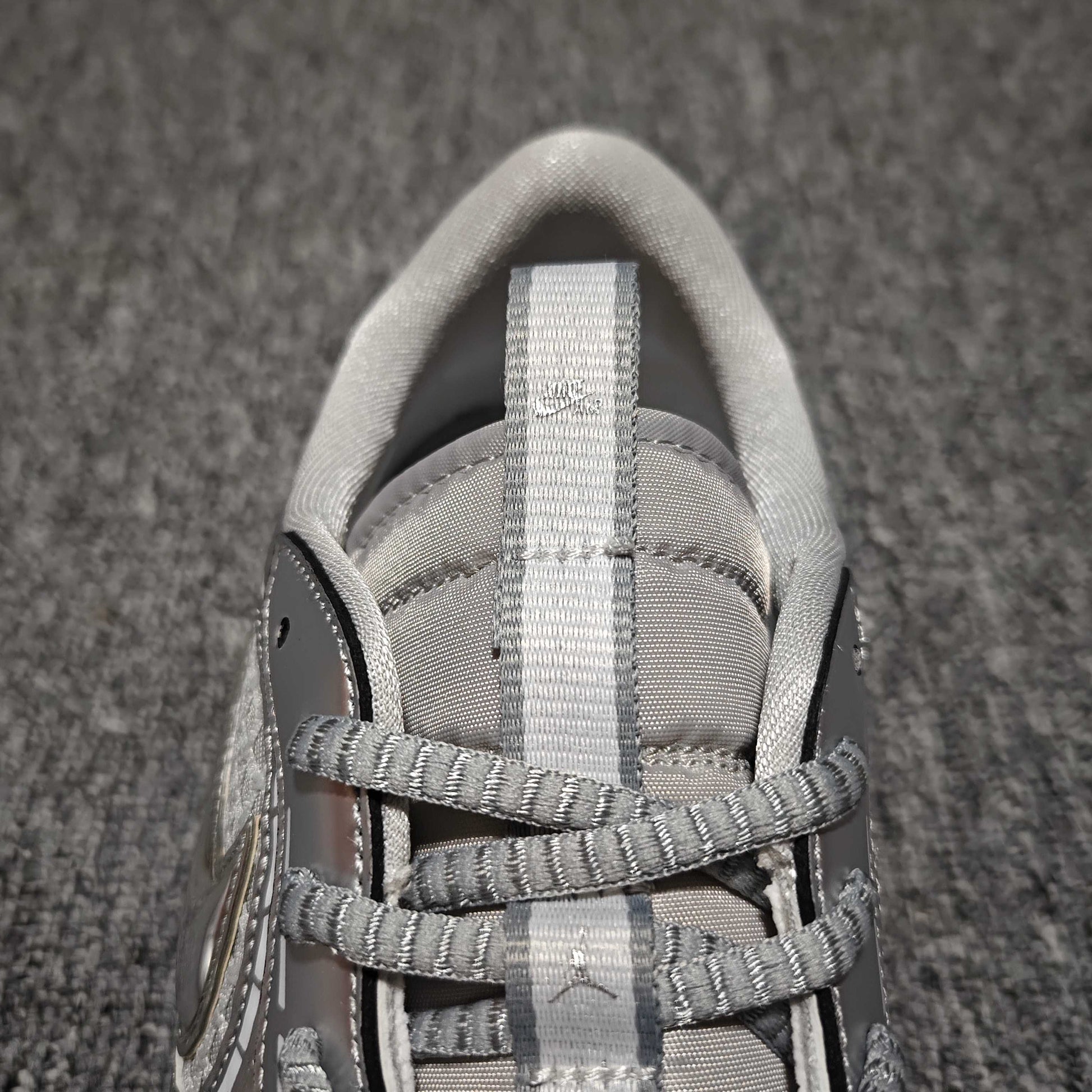 Nike Air Jordan 1 Low Method of Make "Neutral Grey/White/Pewter Grey/Metallic Silver"