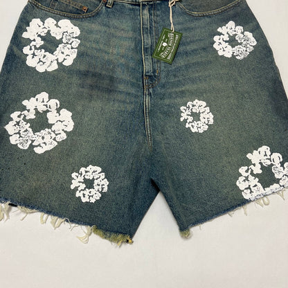DENIM TEARS x LEVI'S Dirty Wash Wreath Short "Light Wash"