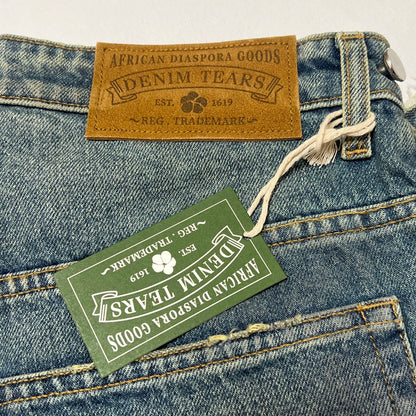 DENIM TEARS x LEVI'S Dirty Wash Wreath Short "Light Wash"