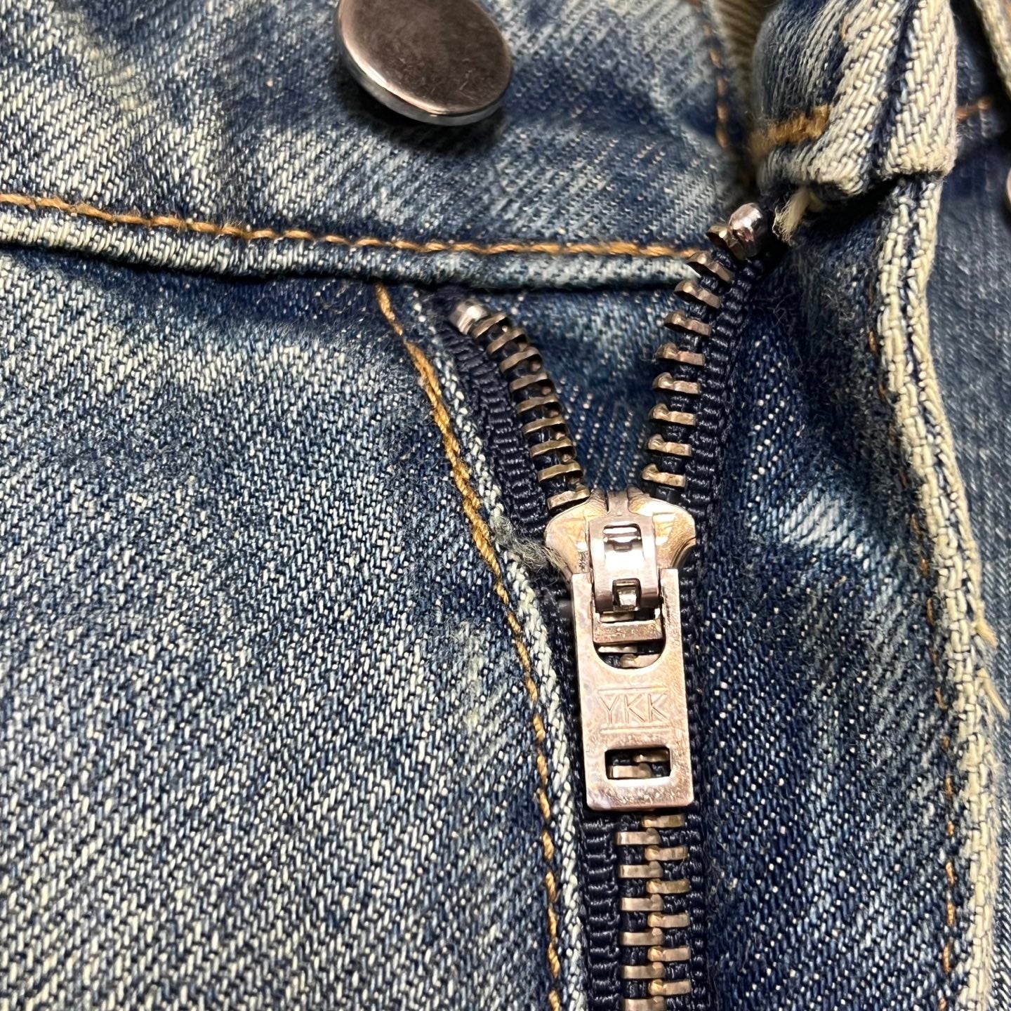 DENIM TEARS x LEVI'S Dirty Wash Wreath Short "Light Wash"