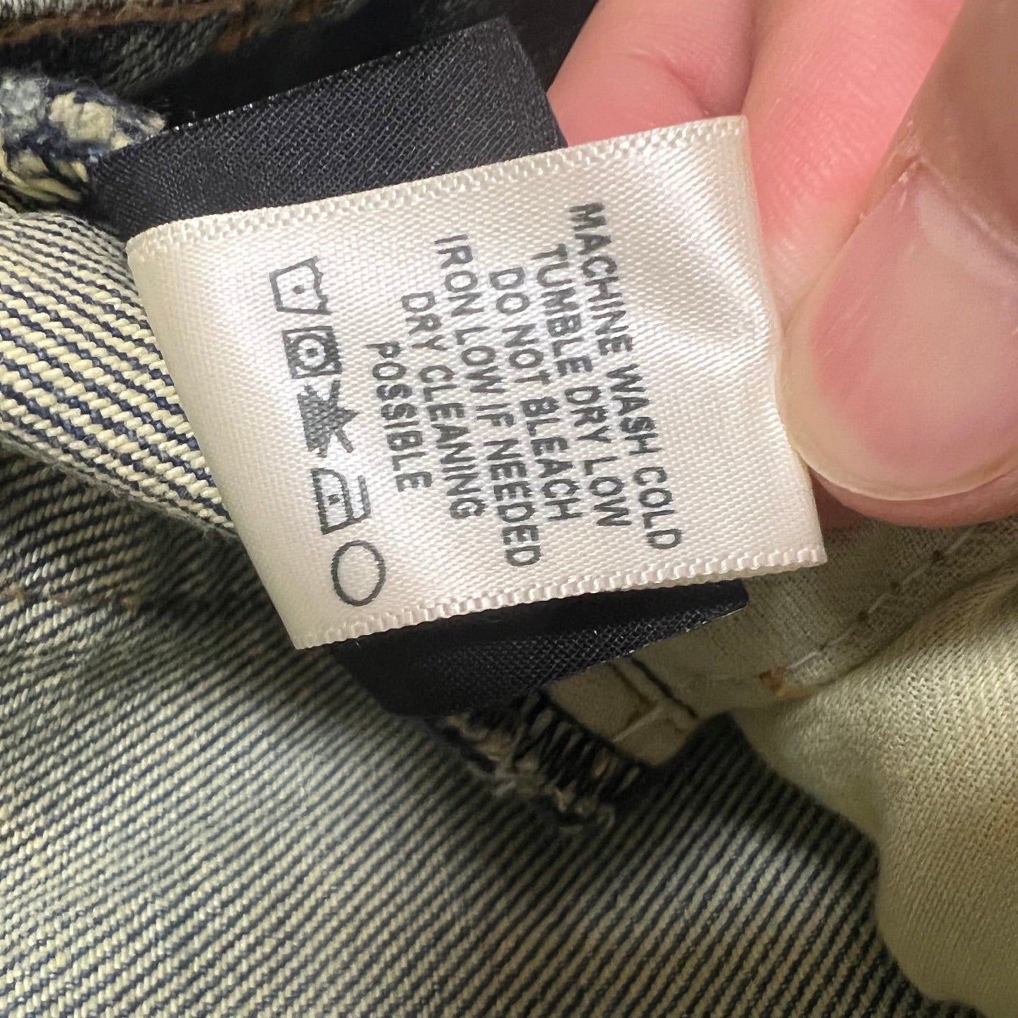 DENIM TEARS x LEVI'S Dirty Wash Wreath Short "Light Wash"
