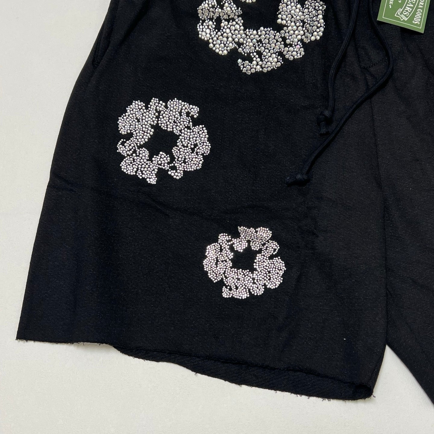 Denim Tears Cashmere Swarovski Cotton Wreath Shorts 'Black'