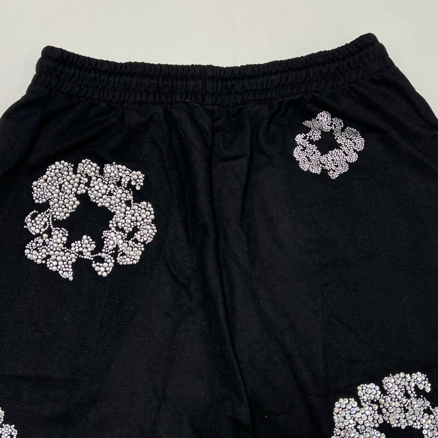 Denim Tears Cashmere Swarovski Cotton Wreath Shorts 'Black'