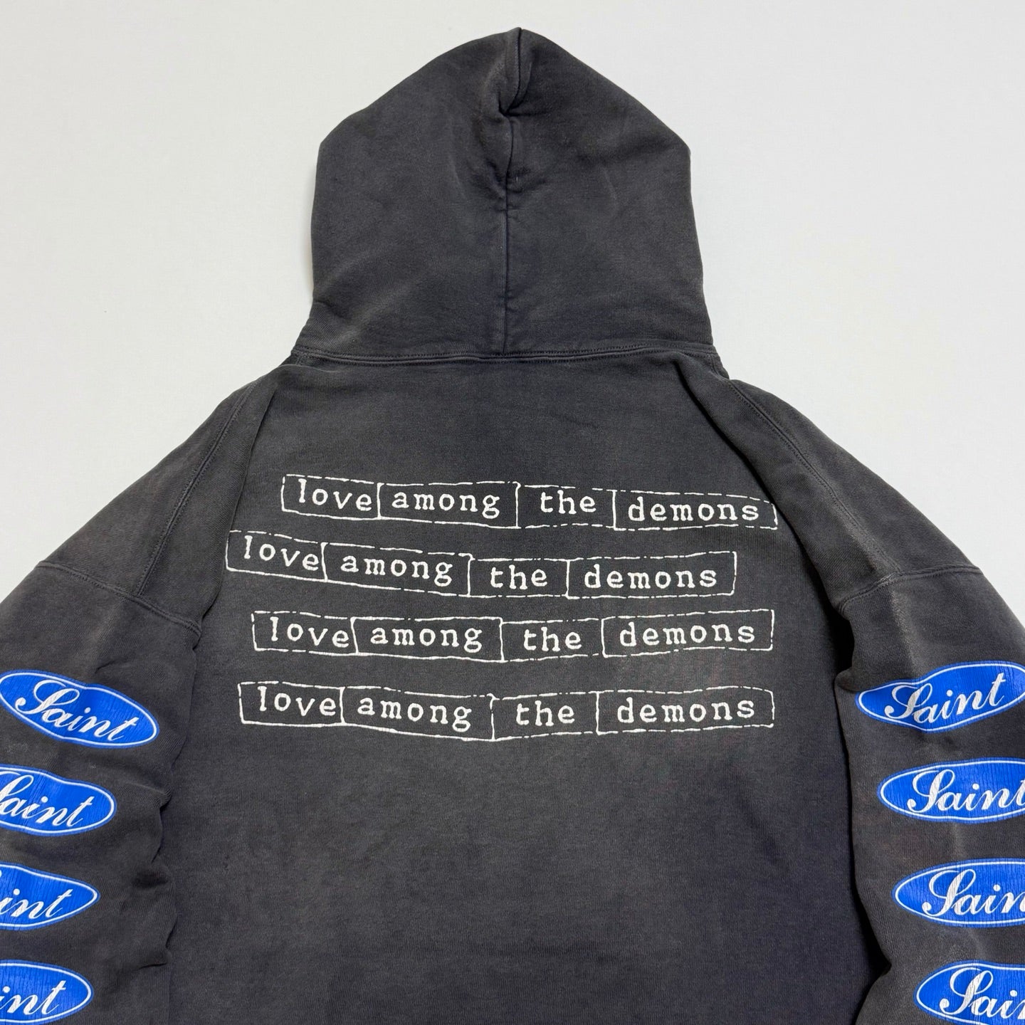 SAINT MXXXXXX HOODIE/LOVE AMONG/BLACK