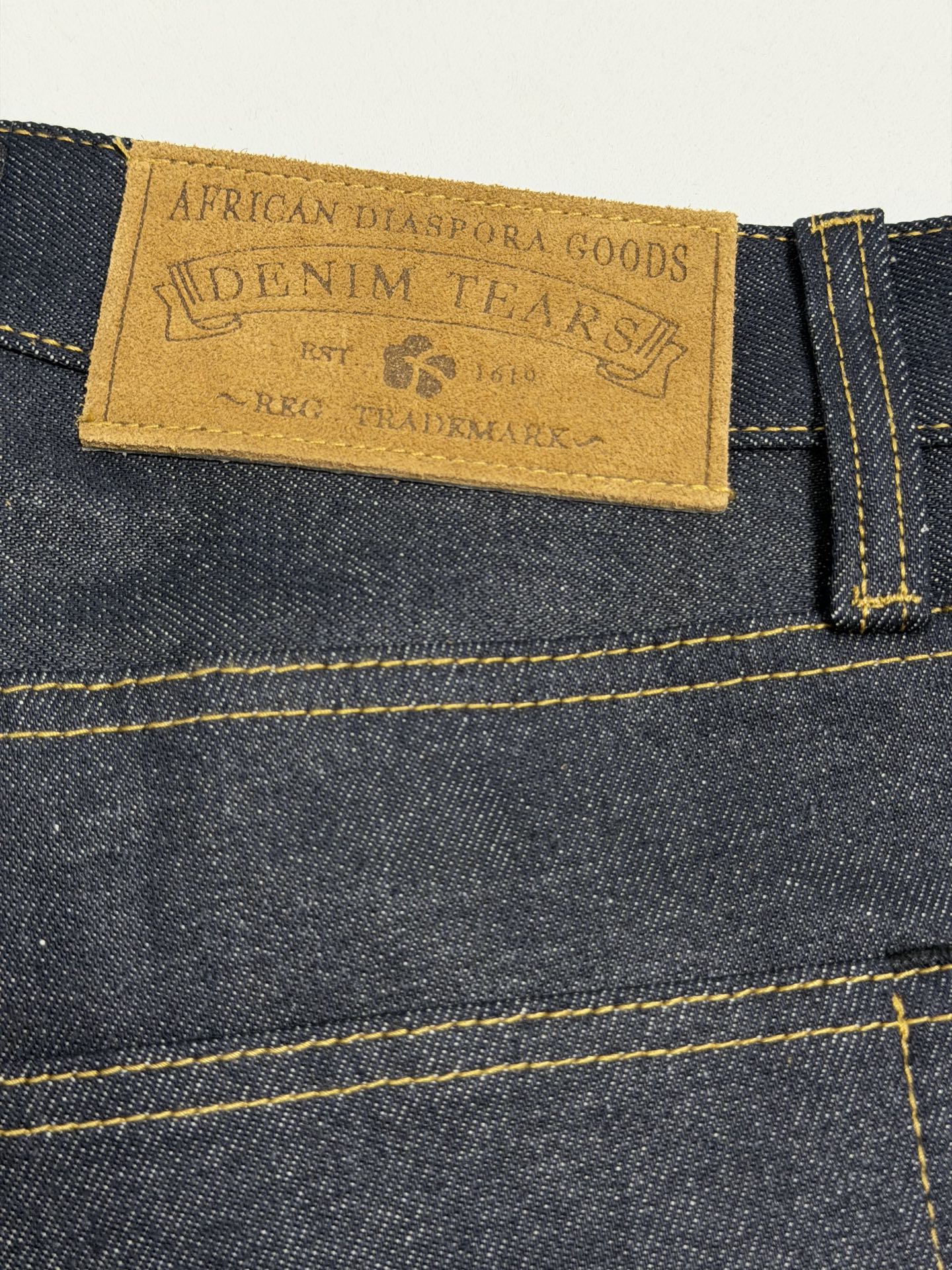 DENIM TEARS / BAGGY COTTON WREATH DENIM PANT