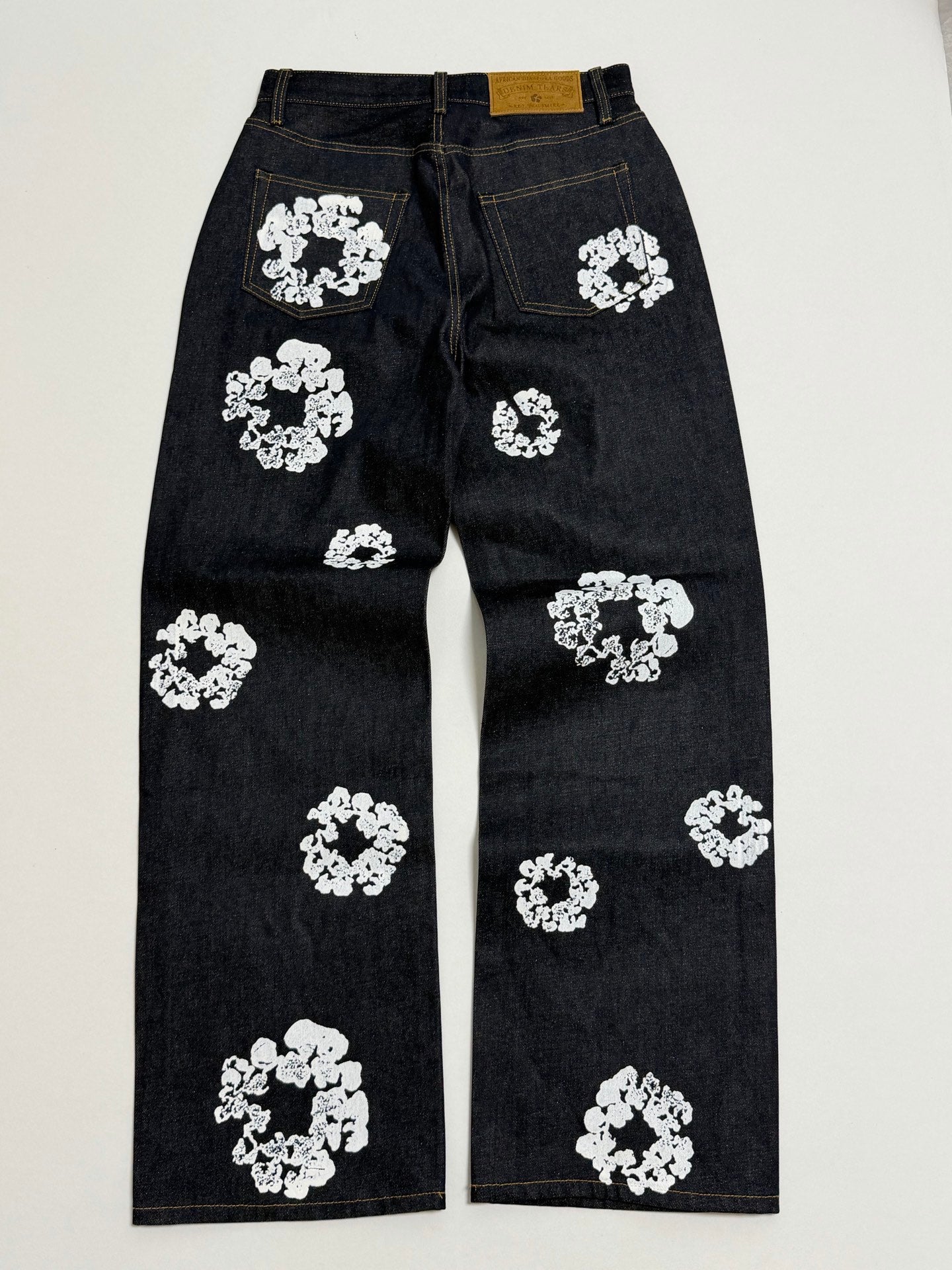 DENIM TEARS / BAGGY COTTON WREATH DENIM PANT