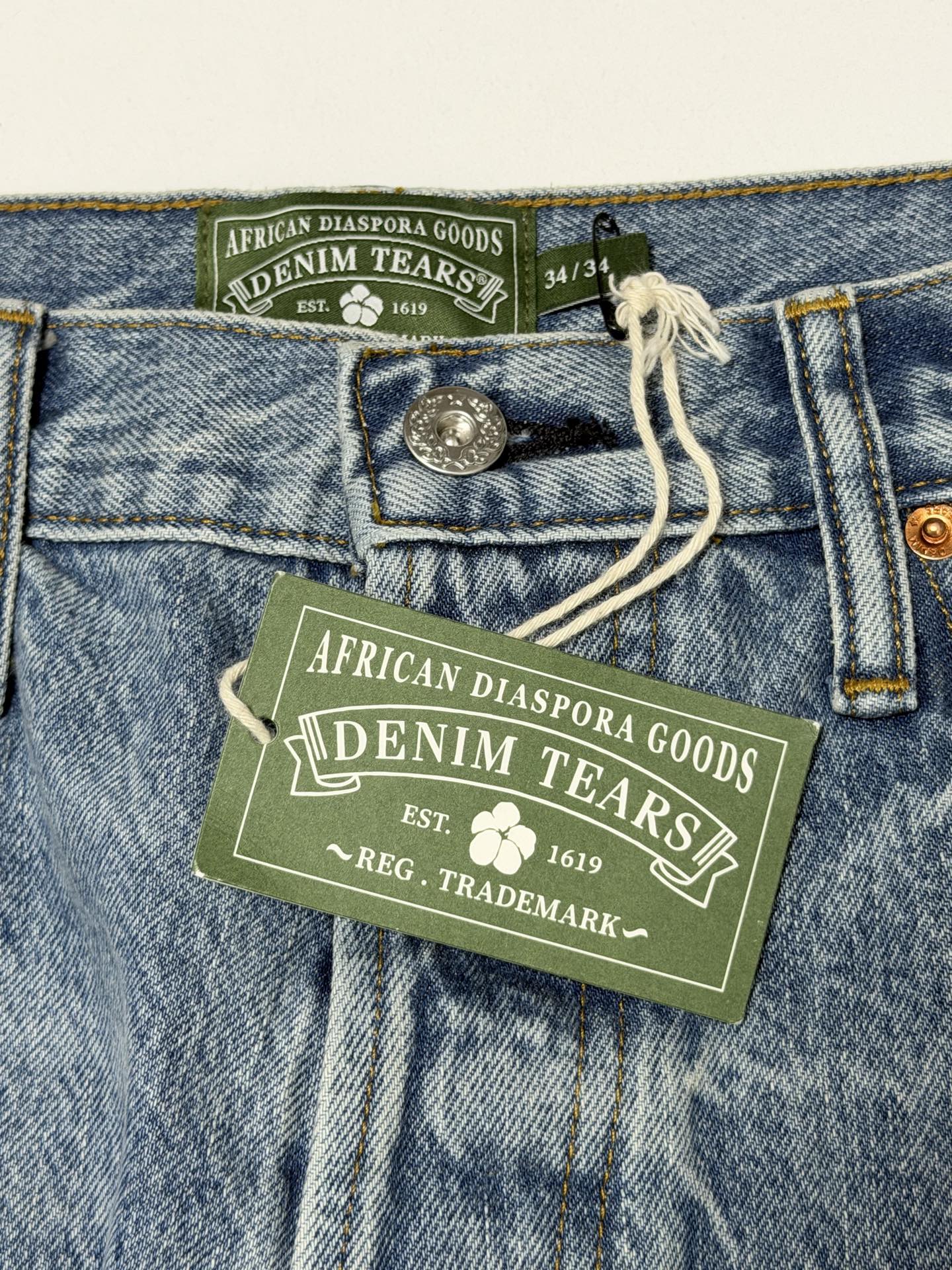 DENIM TEARS / BAGGY COTTON WREATH DENIM PANT