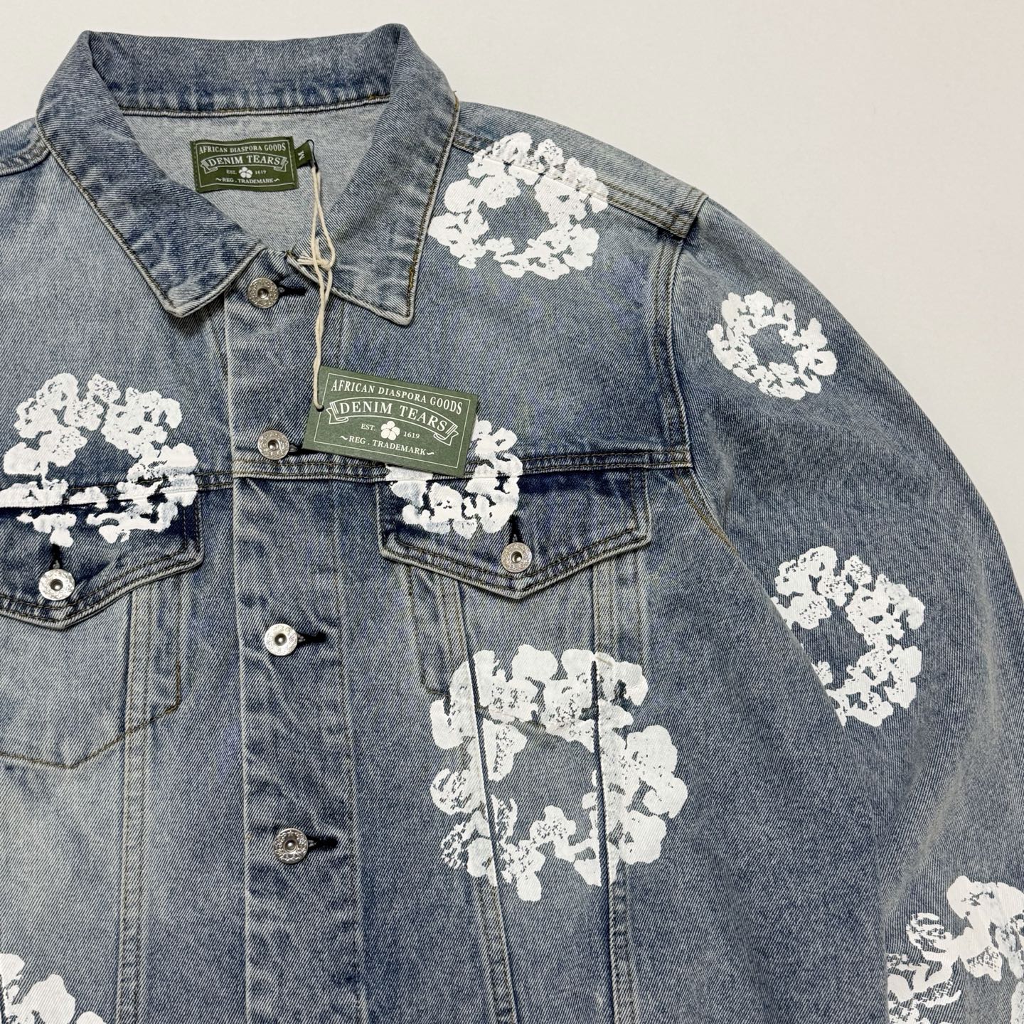 DENIM TEARS Cotton Wreath Denim Jacket