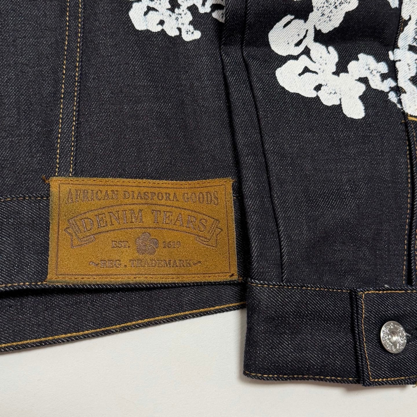 DENIM TEARS Cotton Wreath Denim Jacket