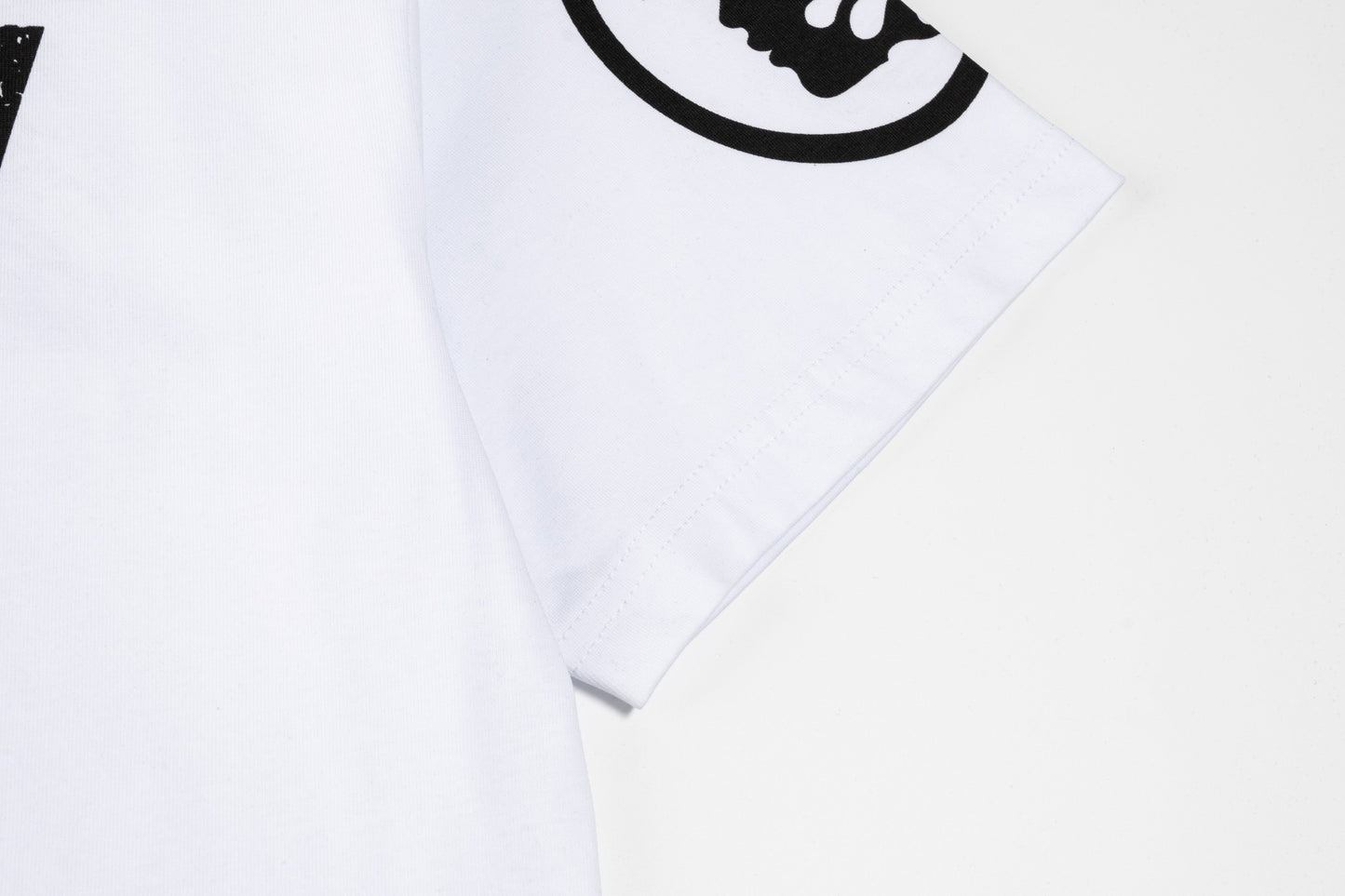 Hellstar x Howlin' Ray's ComplexCon T-Shirt