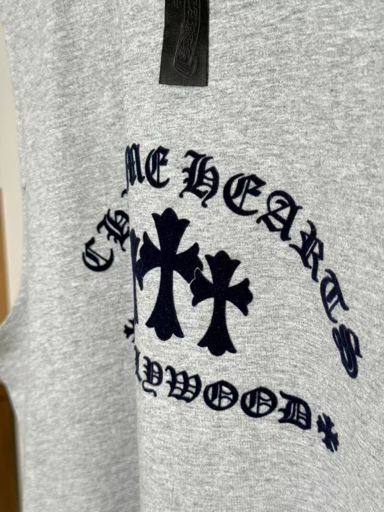 CHROME HEARTS Cemetery Cross Scroll Tank Top