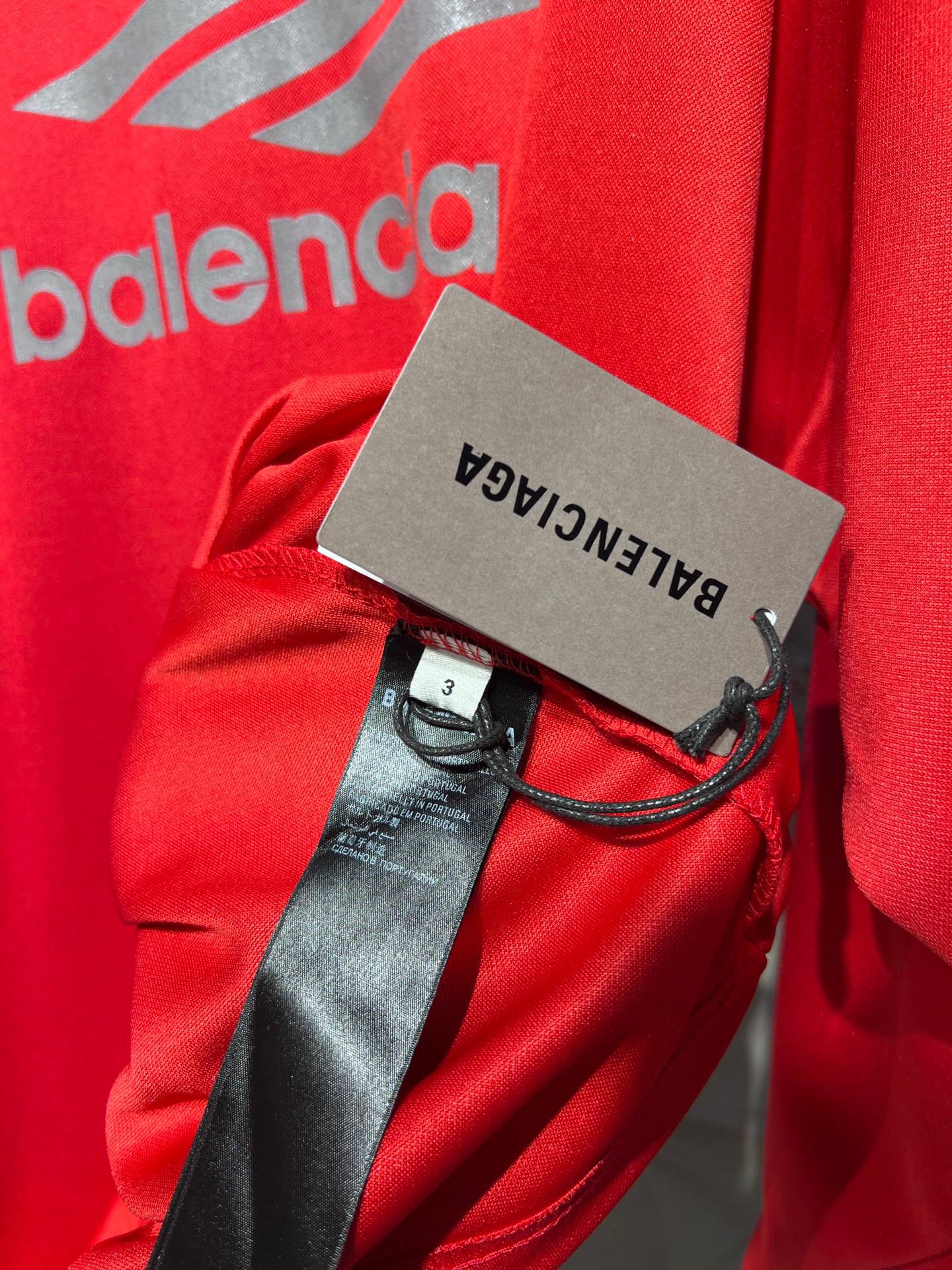 BALENCIAGA  3b Sports Icon Ski Long Sleeve T-Shirt Large Fit in Black