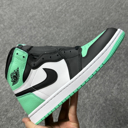 Nike Air Jordan 1 High OG "Green Glow"