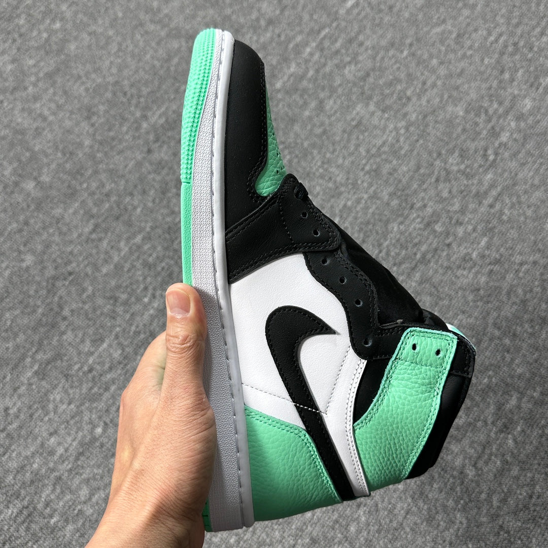 Nike Air Jordan 1 High OG "Green Glow"