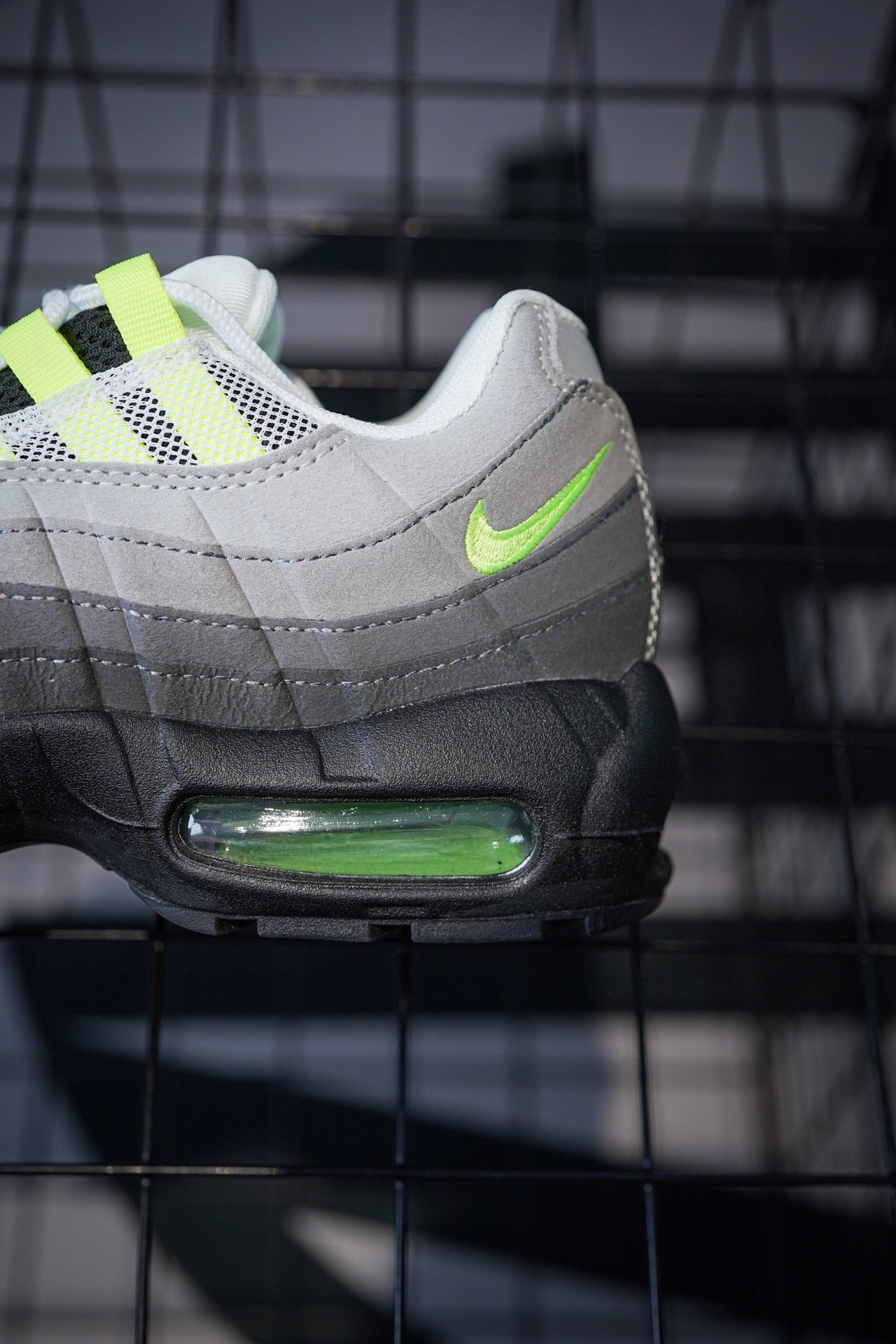 Nike Air Vapormax 95 "Neon"