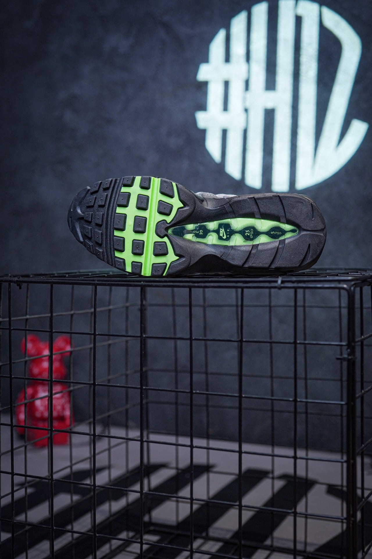 Nike Air Vapormax 95 "Neon"