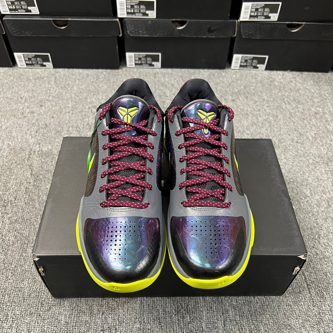 【SALE】Nike Kobe 5 Protro 2K Gamer Exclusive "Black/Cyber-Dark Grey"