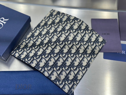 Dior Vertical Continental Wallet 2OBBC002YSE OBLIQUE