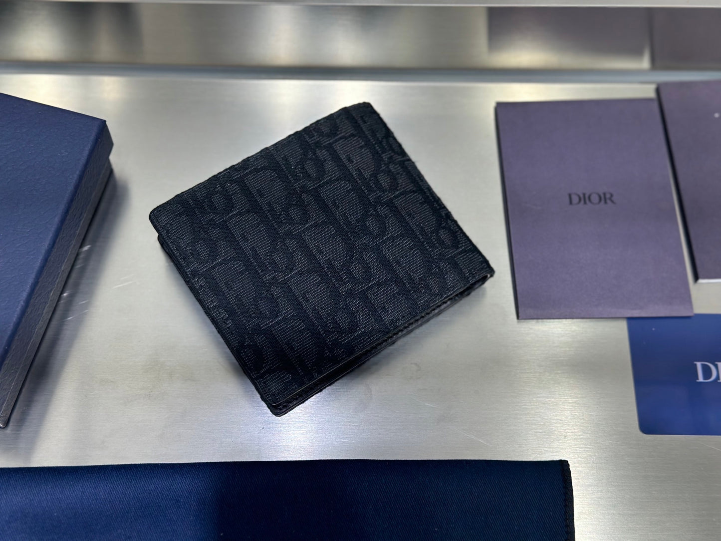 DIOR Logo folding wallet