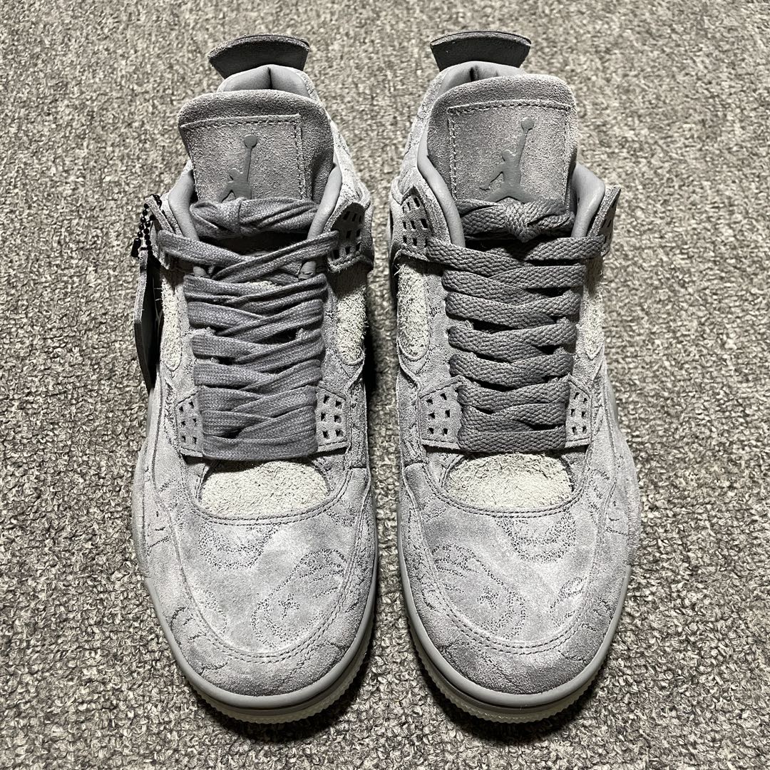 KAWS × Nike Air Jordan 4 Retro "Grey"