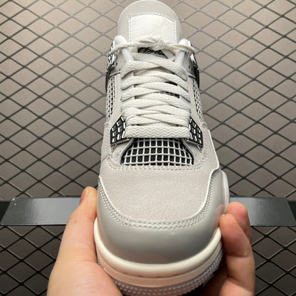 Nike Air Jordan 4 Retro "Frozen Moments"