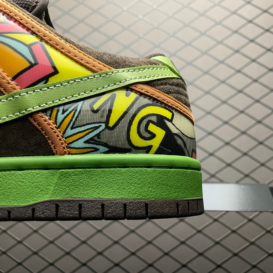 Nike SB Dunk Low "De La Soul" (2015)