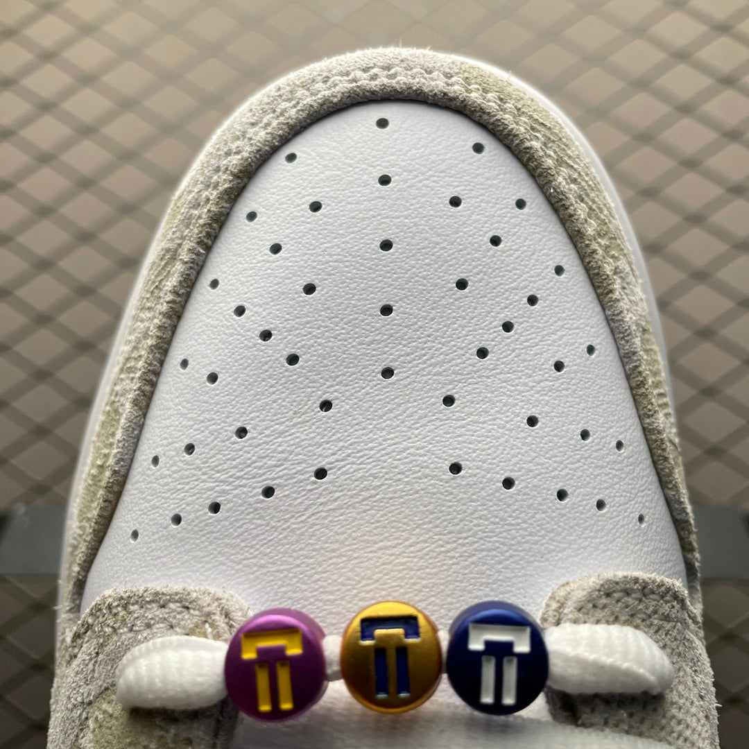 Rayssa Leal × Nike SB Dunk Low PRM "Pure Platinum and Vivid Purple"
