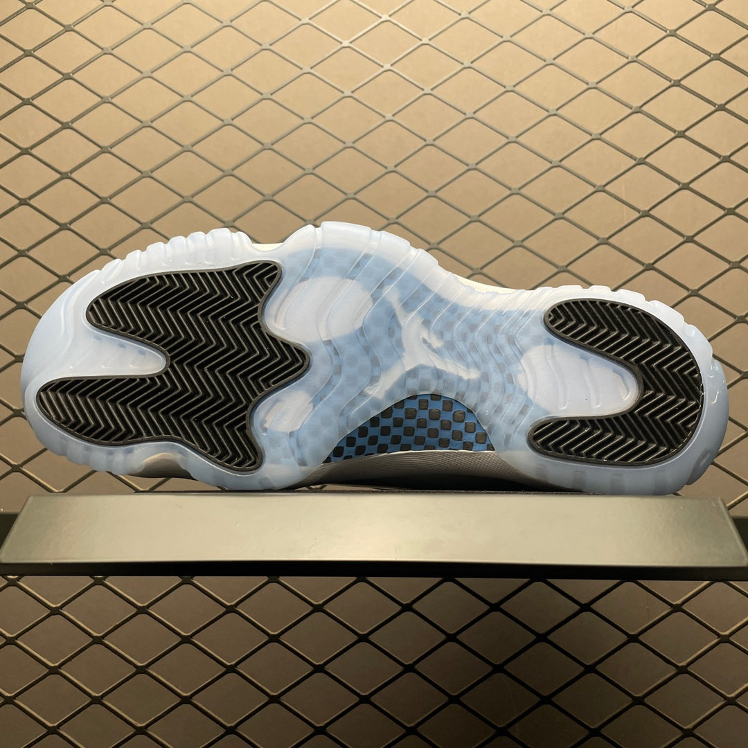 Nike Air Jordan 11 Retro "White/Legend Blue"