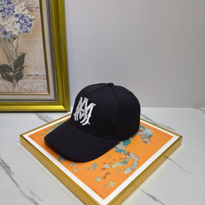 Amiri hat
