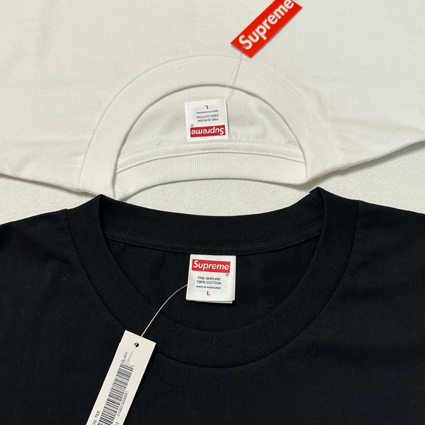 Supreme Dust Tee "Black"