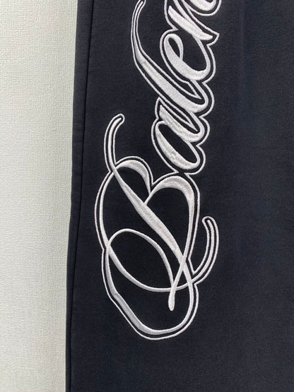 Balenciaga Cursive Baggy Pants for Men in Black/White