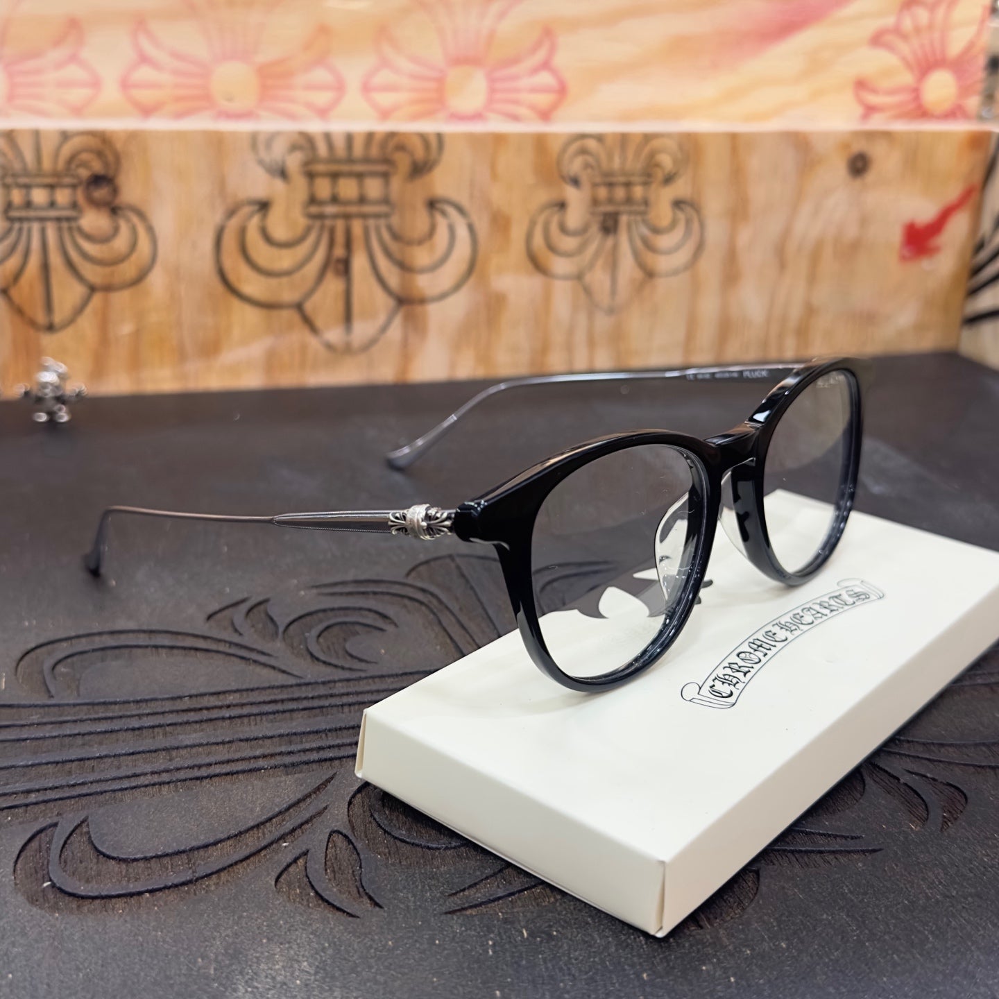 Chrome Hearts JEJE SPOT Floral Cross Glasses