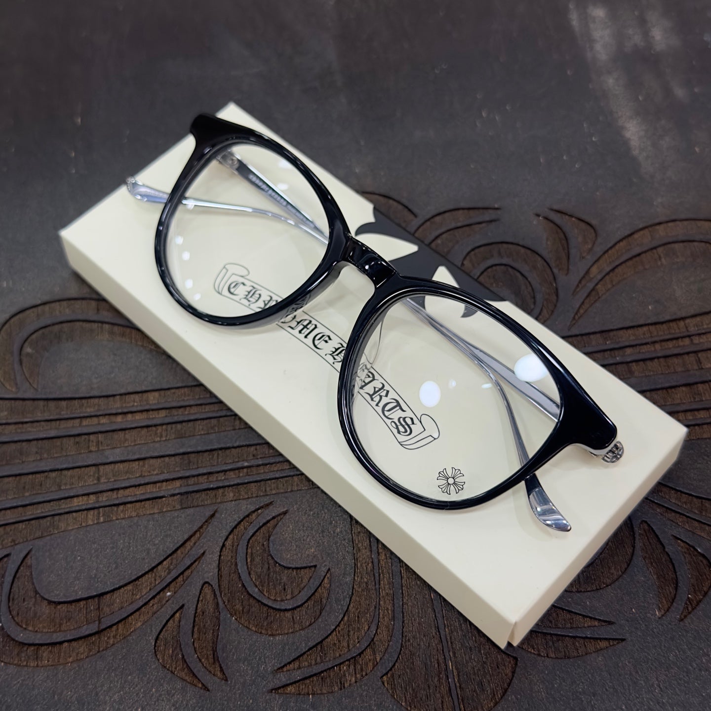 Chrome Hearts JEJE SPOT Floral Cross Glasses