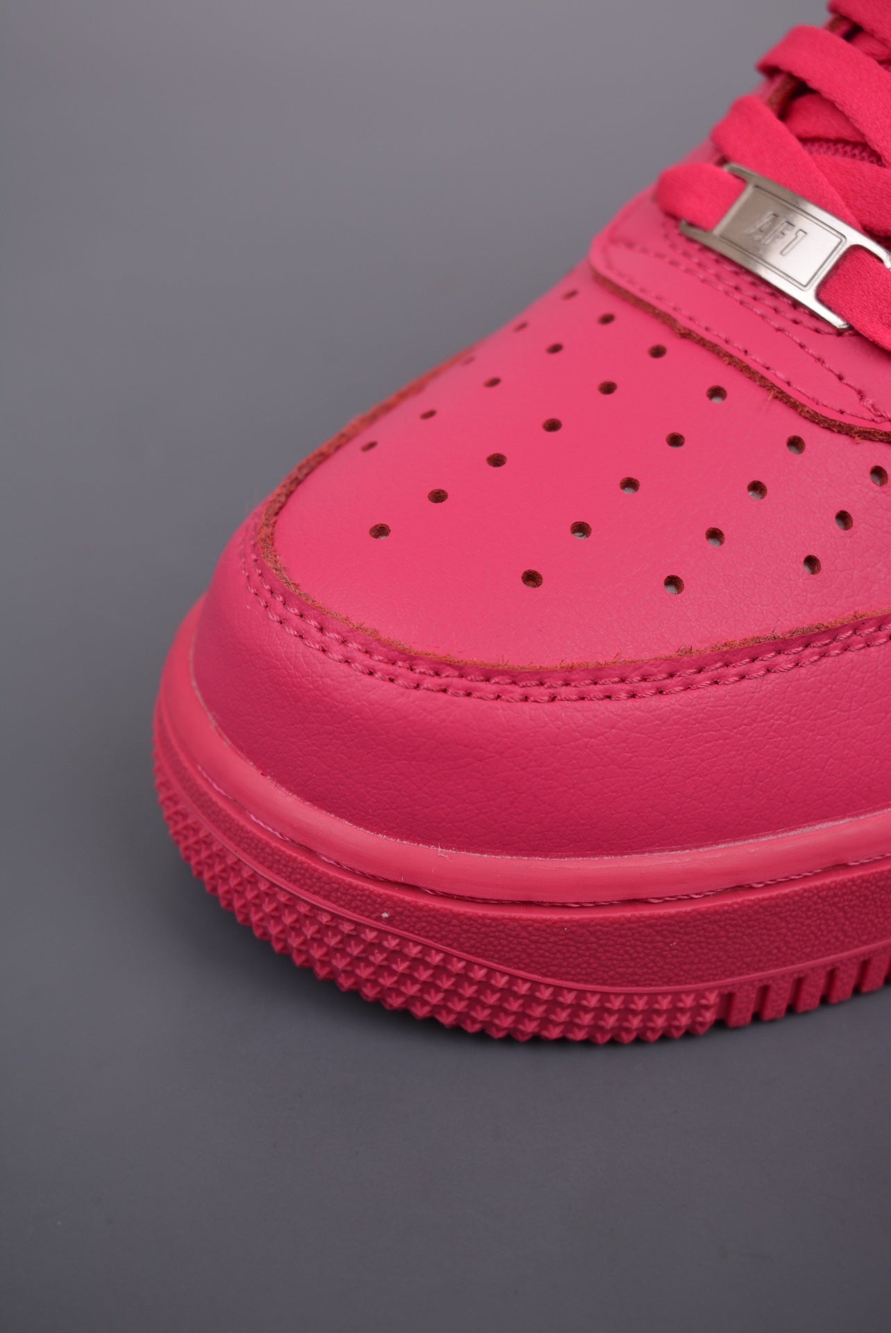 Nike Air Force 1 '07 "Fireberry"