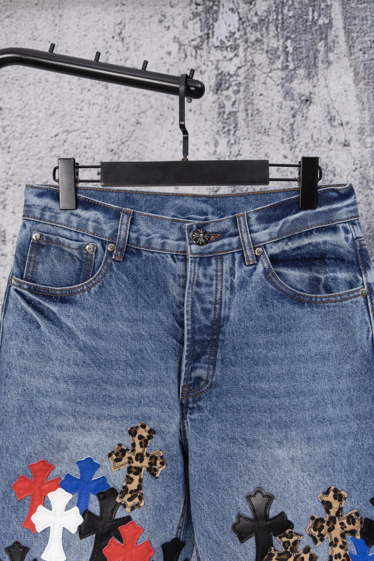 Chrome Heart embroidered print straight-leg jeans