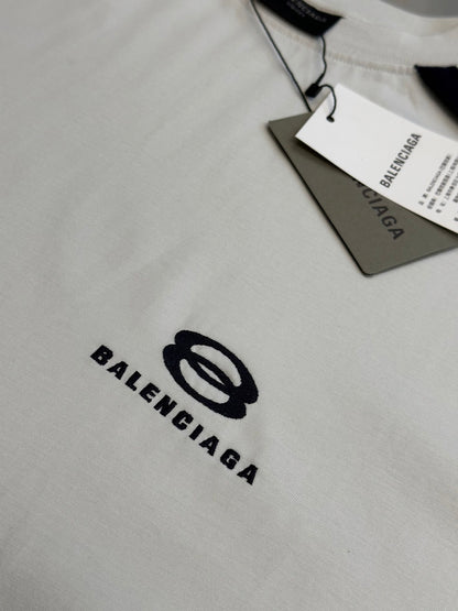 BALENCIAGA Oversized T-shirt in dirty effect white/black