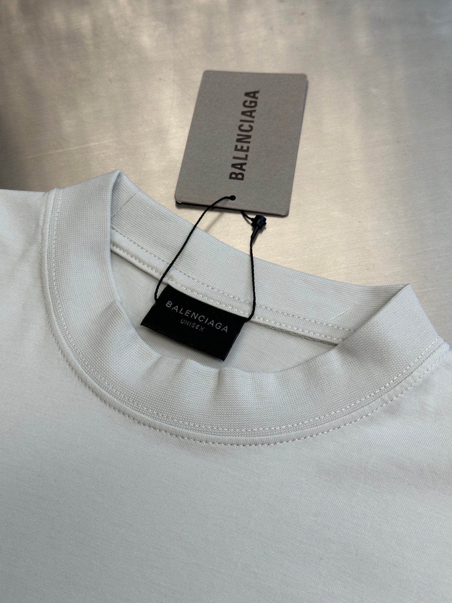BALENCIAGA T-SHIRT