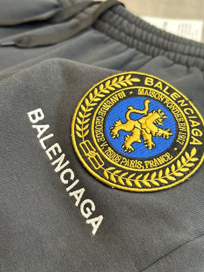 Balenciaga BLACK Shorts with logo patch