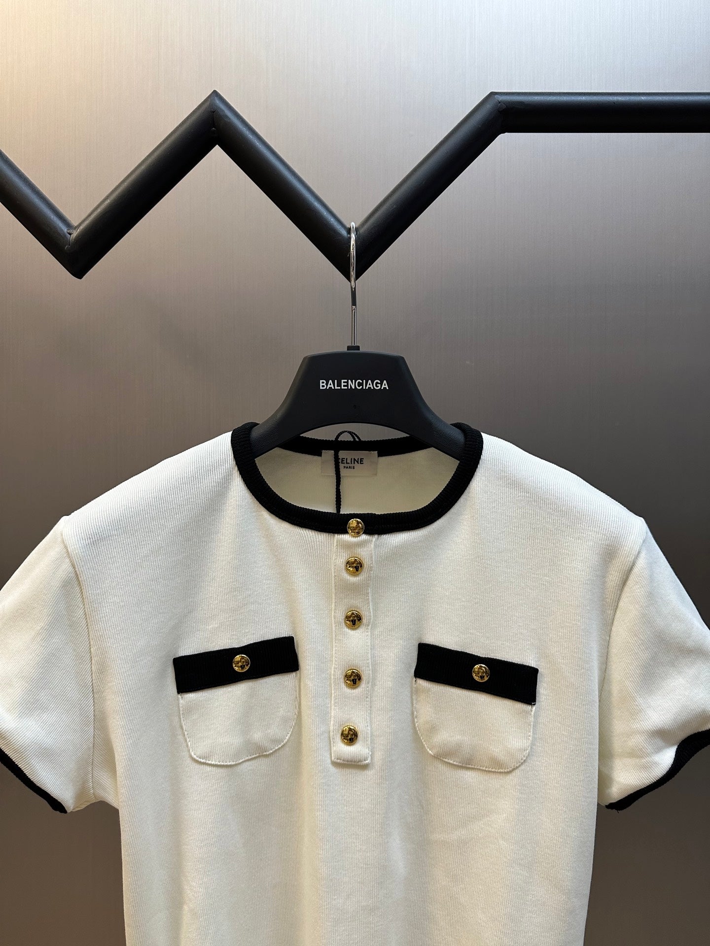 CELINE Women's Cropped T-Shirt in Cotton Jersey "Cream/Black"