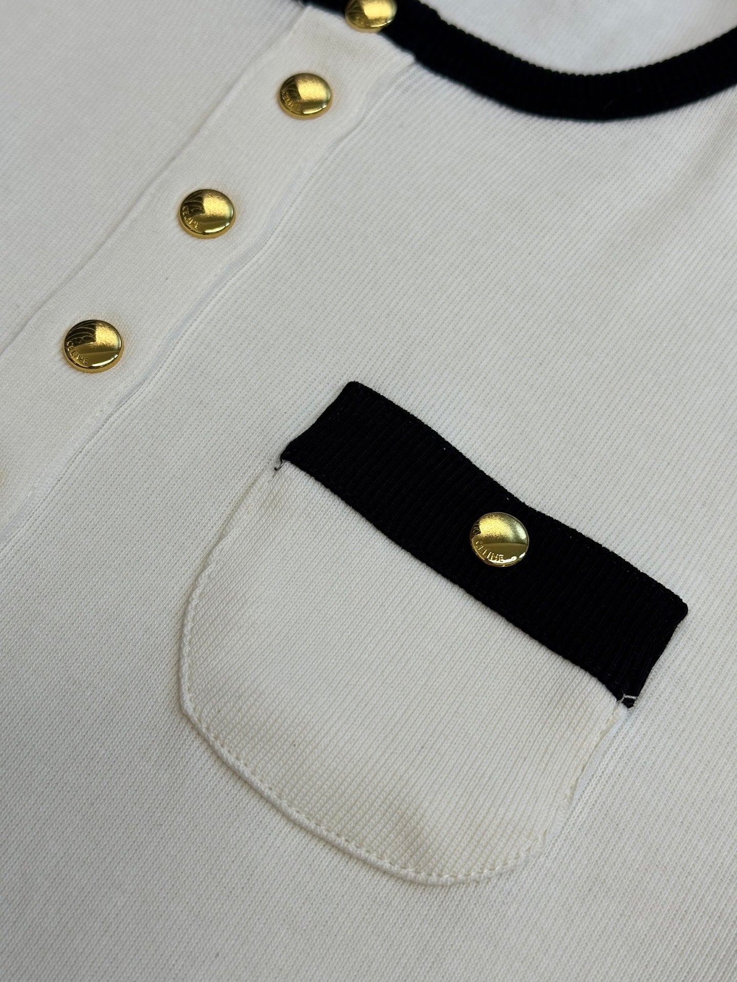 CELINE Women's Cropped T-Shirt in Cotton Jersey "Cream/Black"