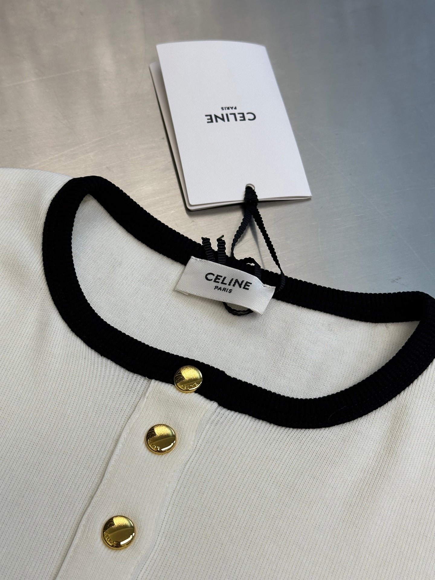 CELINE Women's Cropped T-Shirt in Cotton Jersey "Cream/Black"